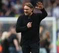 Tim Sherwood Heran Daniel Farke Masih Diisukan Bisa Dipecat Leeds