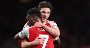 Arsenal Juara, Seragam Baru Ikuti Aturan Liga Inggris