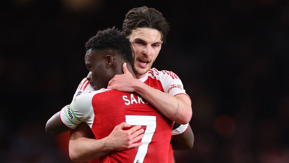 Arsenal Juara, Seragam Baru Ikuti Aturan Liga Inggris