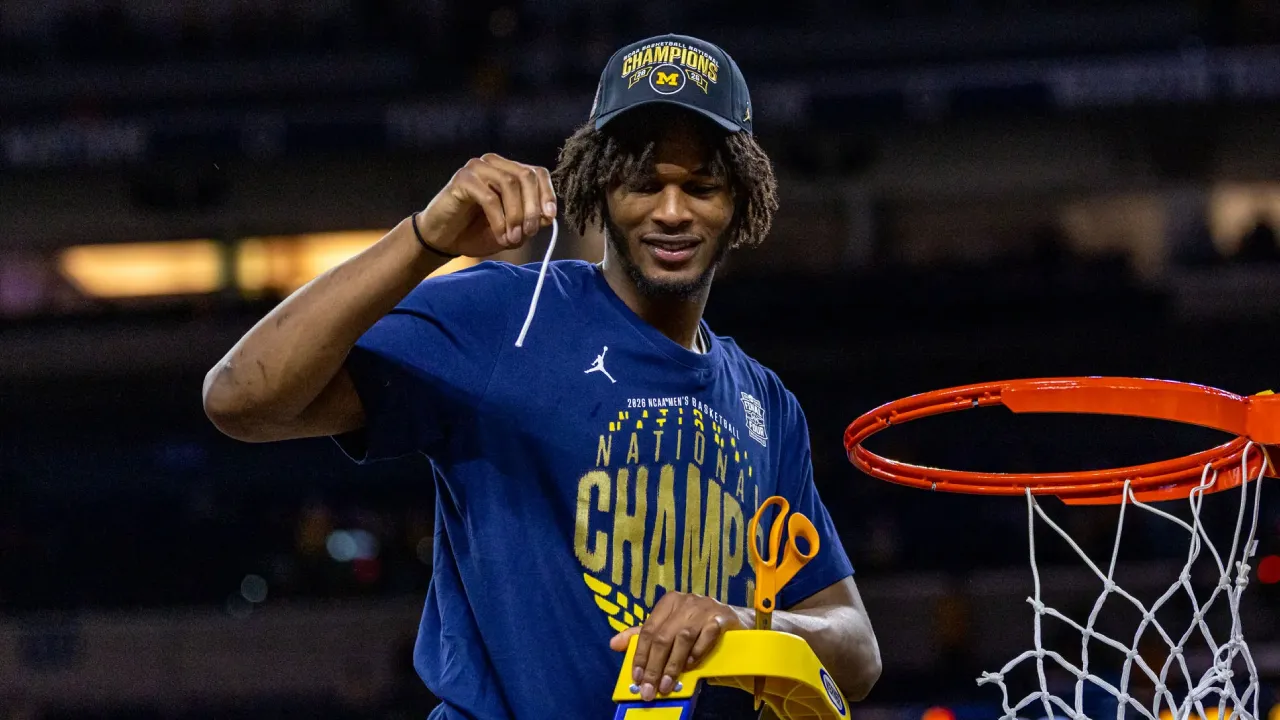 Keputusan tersebut diambil setelah Morez Johnson Jr menjalani NBA Draft Combine di Chicago dan berhasil mencuri perhatian sejumlah pencari bakat. (Foto: AP)