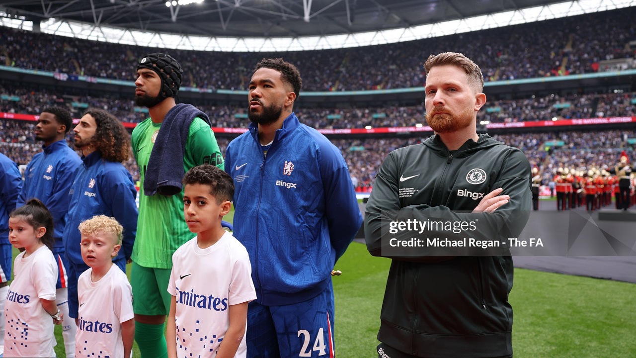Calum McFarlane Beri Update Cedera Tiga Pemain Chelsea