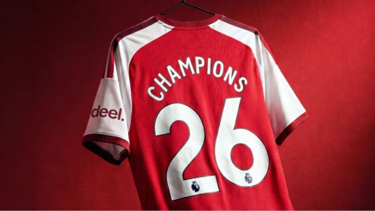 Cara Membeli Jersi Juara Arsenal Setelah 22 Tahun