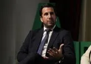 Enrique Riquelme Akan Menantang Florentino Perez