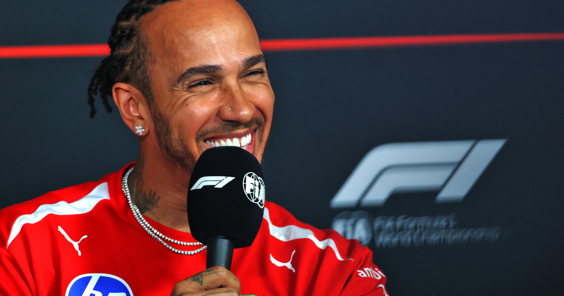 Hamilton Temukan Kebahagiaan Usai Perubahan Besar di Ferrari