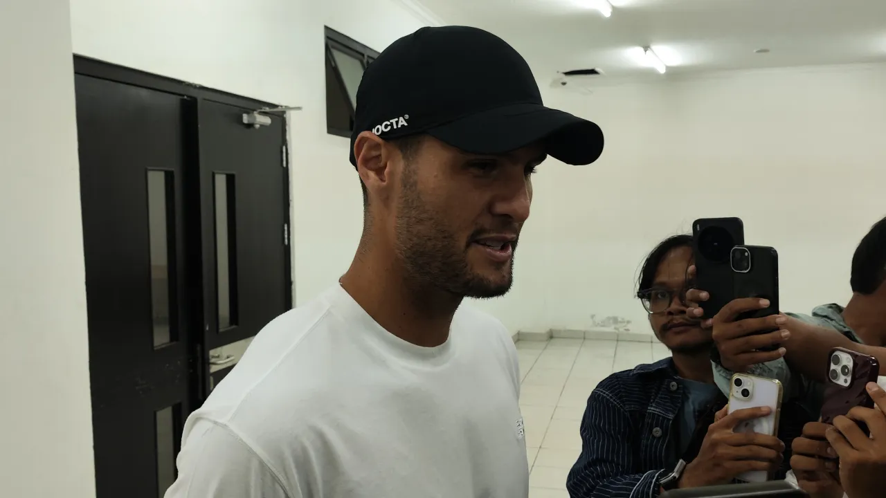 Bek Persib, Julio Cesar