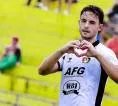 Jose Enrique Bertekad Lanjutkan Karier Bersama Persik Kediri