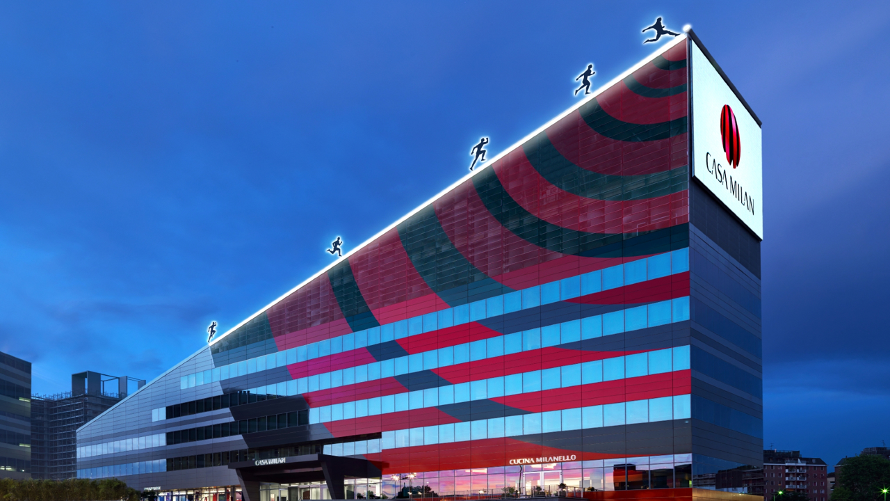 Kabar Investasi Keluarga Ellison di AC Milan Dibantah dari Amerika