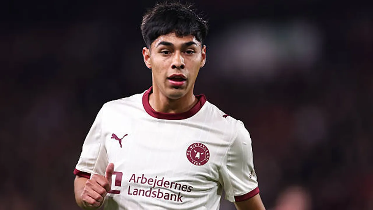 Minati Dario Osorio, Everton Tetap Prioritaskan Transfer Jack Grealish