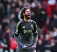 Alisson Tetap Incar Transfer ke Juventus Meski Hanya Tampil di Liga Europa