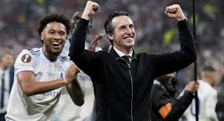 Buka Puasa Trofi, Unai Emery Ingin Aston Villa Konsisten Jadi Penantang