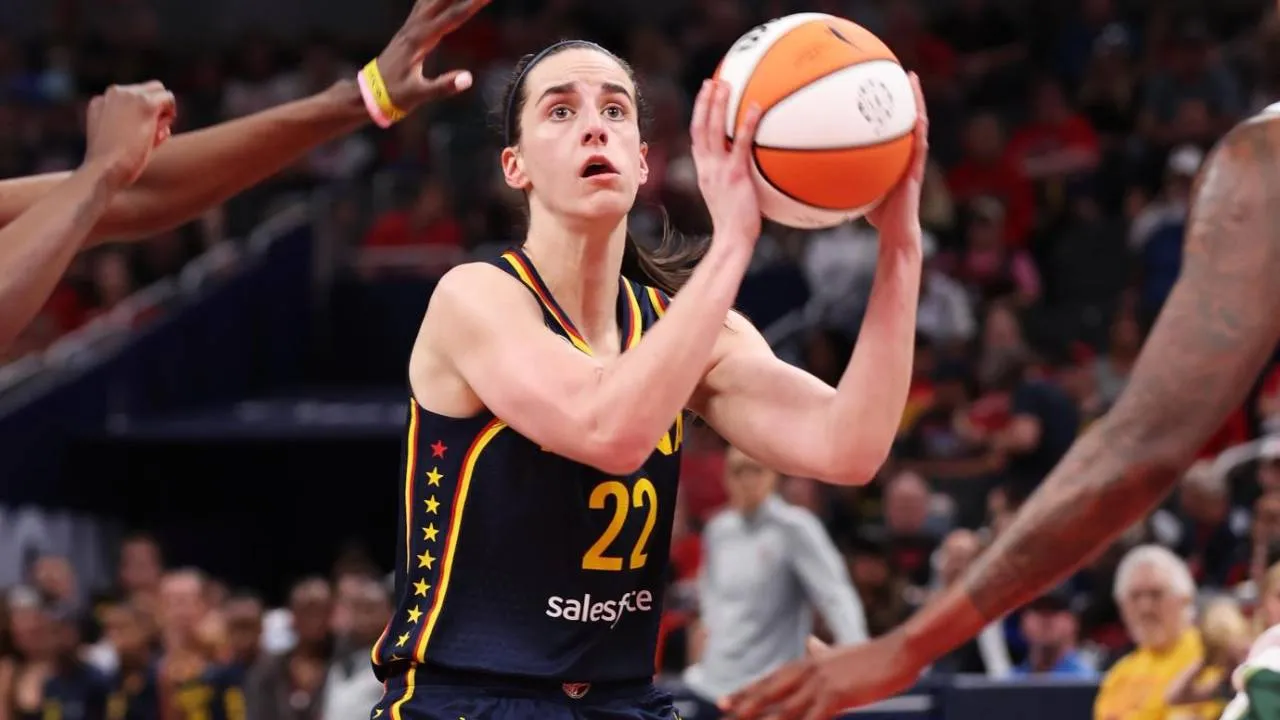 Caitlin Clark Bersinar Jelang Laga Indiana Fever kontra Portland Fire