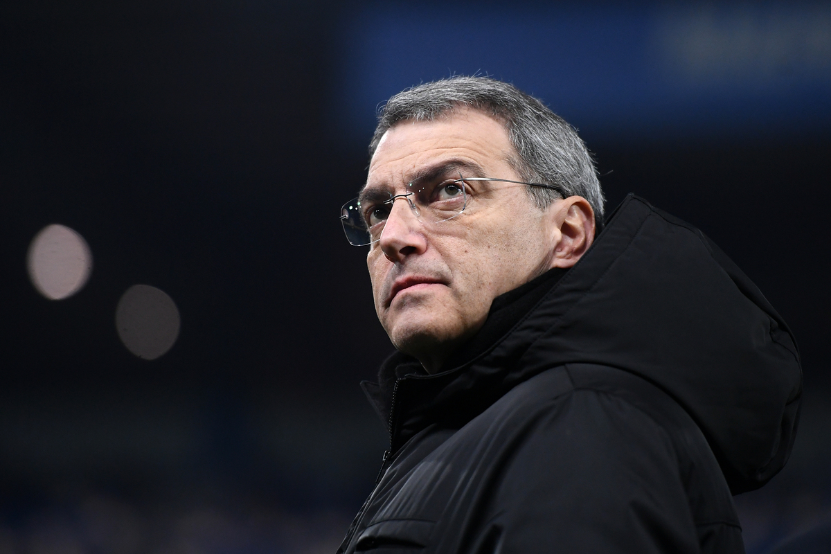 Comolli Batalkan Pertemuan dengan Juventus, Fokus pada Negosiasi Krusial Elkann