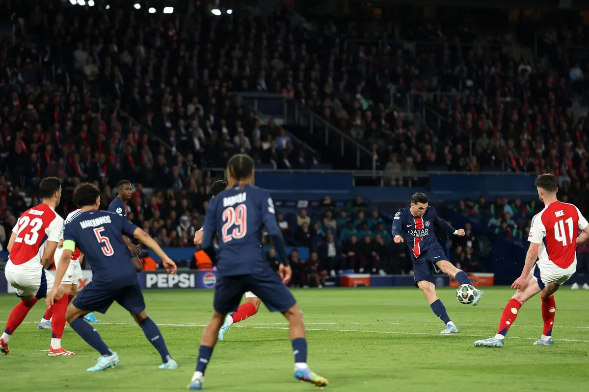 Fabian Ruiz Kenang Napoli dan Tantangan Final Liga Champions - sumber: (footballitalia)