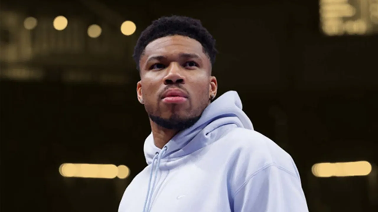 Giannis Antetokounmpo Kembali Saksikan Final Four EuroLeague
