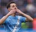 Jose Mourinho Minta Real Madrid Datangkan Bernardo Silva