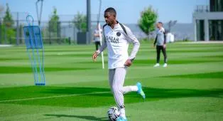 Luis Enrique: Ousmane Dembele Panutan Penting Bagi Semua Orang