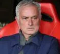 Mourinho Inginkan Mantan Pemain Real Madrid di Stafnya