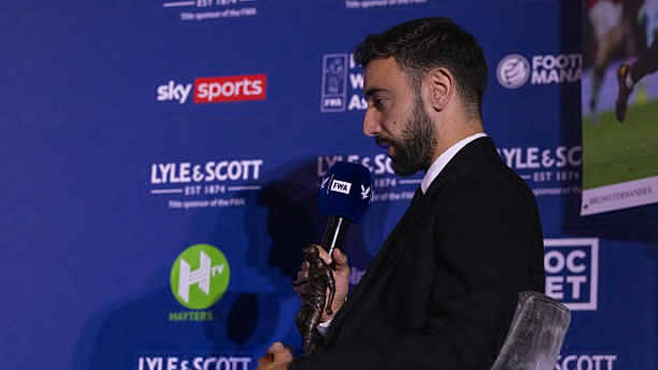 Tak Peduli Kritik Roy Keane, Bruno Fernandes Bantah Utamakan Rekor Individu
