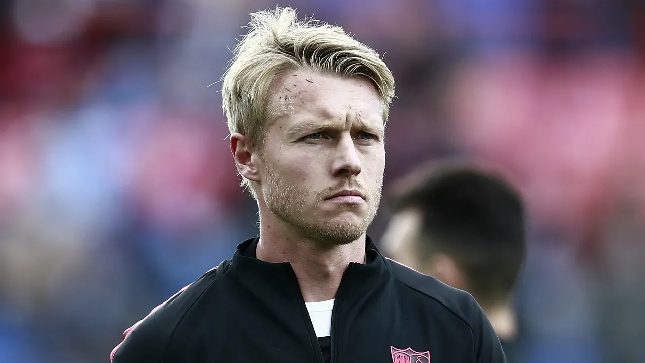 Ungkap Alasan Pensiun, Simon Kjaer: Saya Berhenti Demi Anak-Anak Saya