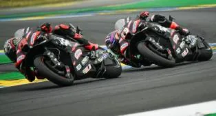 Aprilia Racing Dapat Monster Energy Sebagai Sponsor Utama