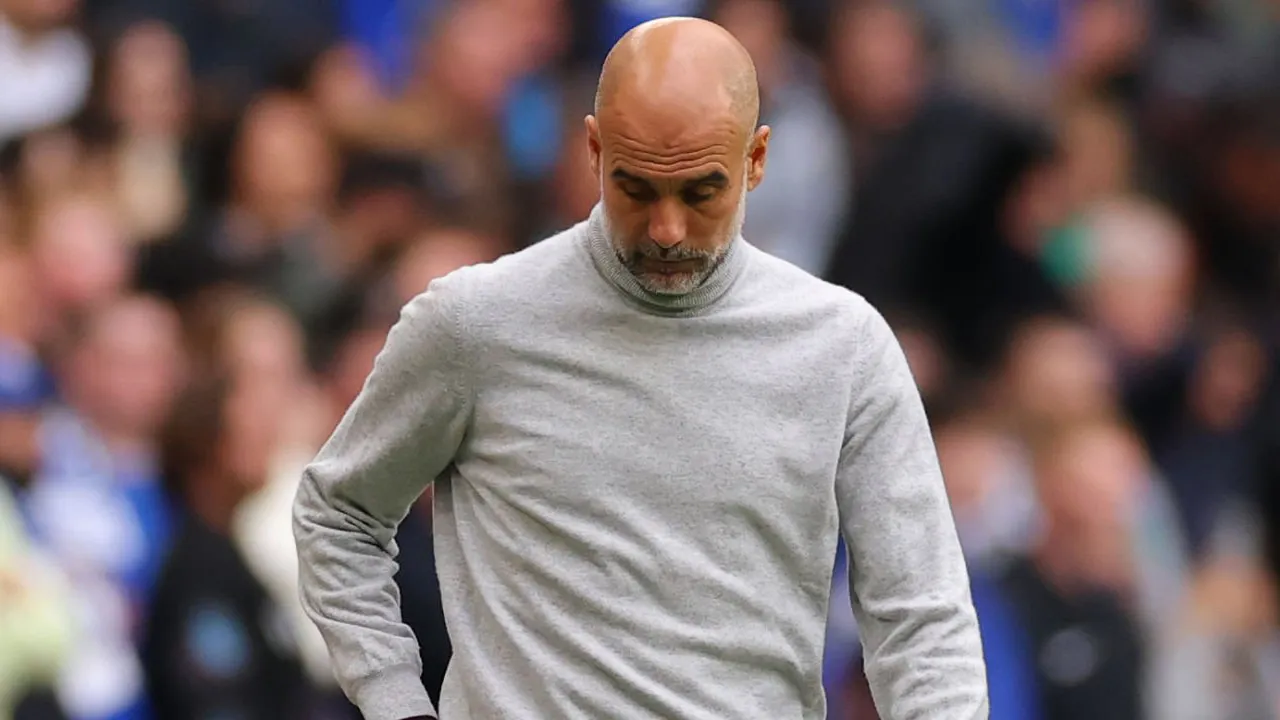 Evra Mulai Berspekulasi soal Alasan Pep Guardiola Tinggalkan Man City
