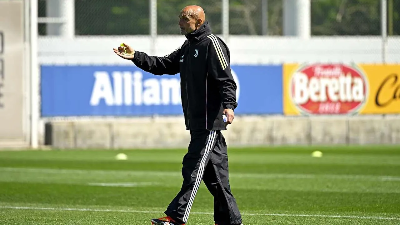 Luciano Spalletti Dapat Dukungan untuk Ambil Kendali Transfer Juventus