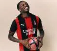 Milan Luncurkan Kostum Baru untuk Musim 2026-27, Debut Segera