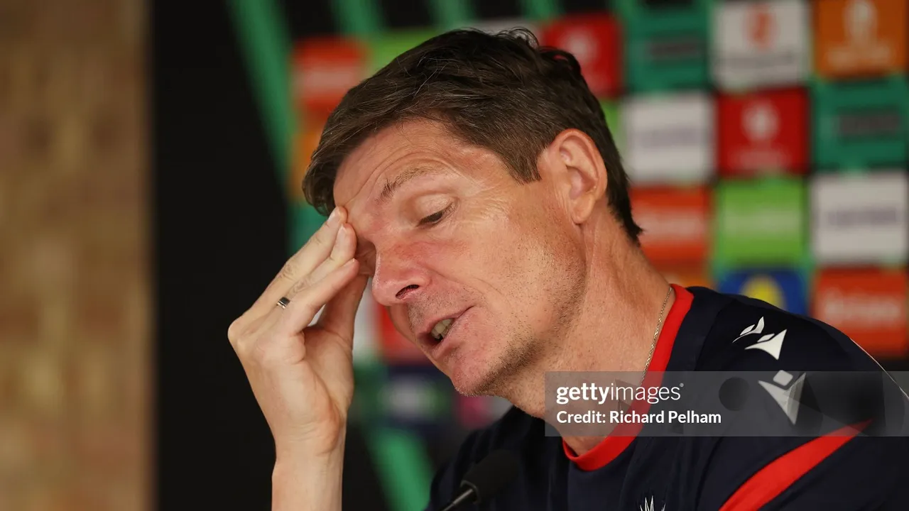Oliver Glasner bingung jadwal Crystal Palace tak diubah