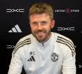 Resmi Jadi Manajer Permanen MU, Michael Carrick Langsung Bidik Trofi