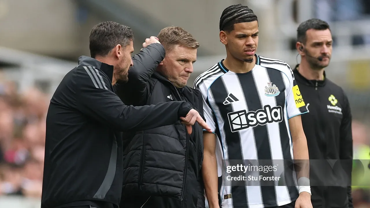 Eddie Howe puas dengan perkembangan William Osula di Newcastle