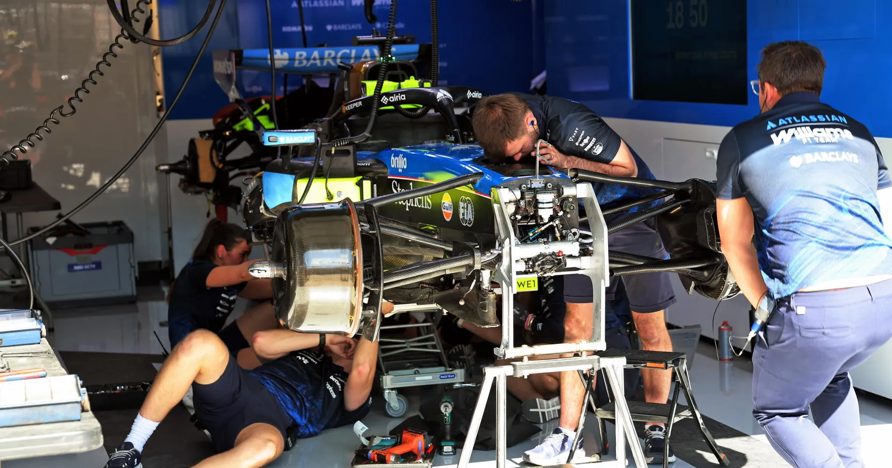 Empat Pembalap F1 Mulai Sprint GP Kanada dari Pit-lane - sumber: (racingnews365)