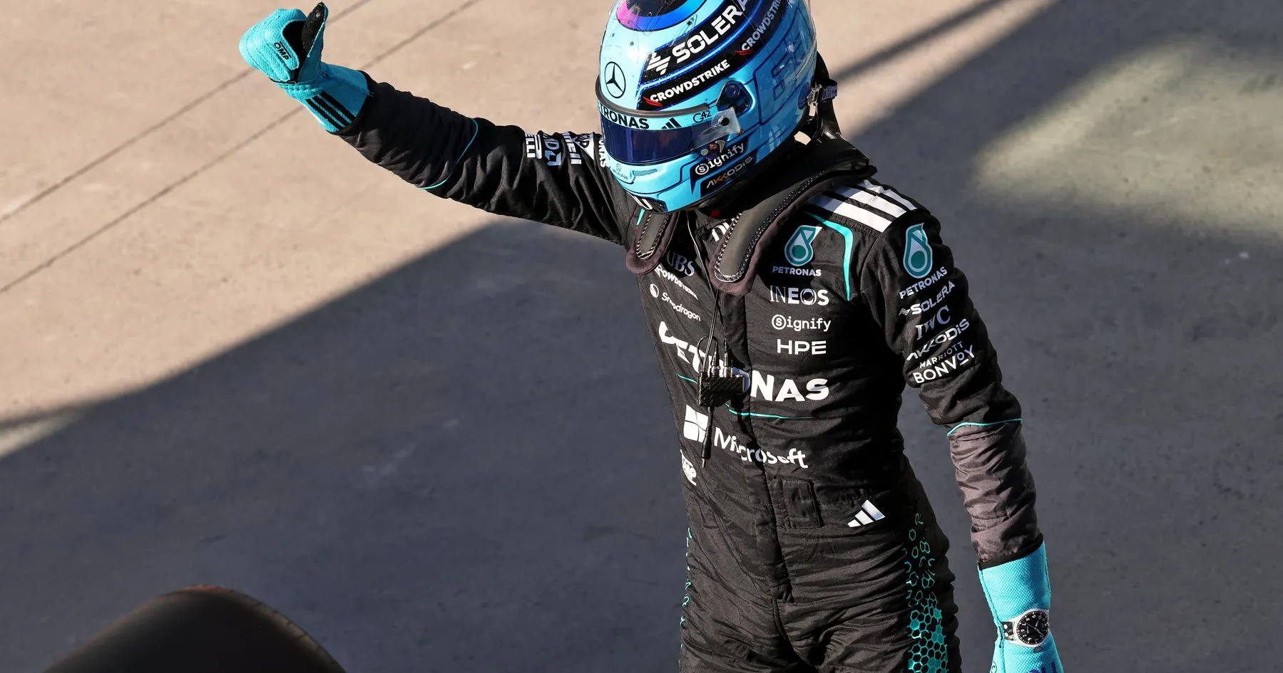 George Russell Unggul, Albon Tabrak Satwa di Kanada - sumber: (racingnews365)