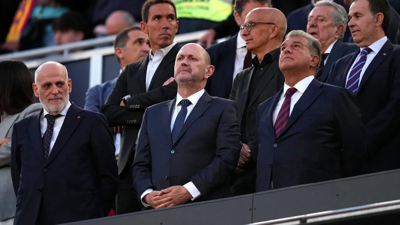 Joan Laporta Ingatkan Barcelona Tidak Menghabiskan Uang di Bursa Transfer