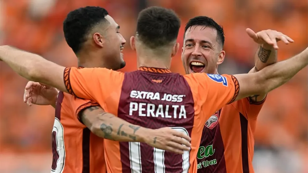 Penghargaan Terbaik: Mengupas Prestasi Pemain di BRI Liga 1 2025/26 - sumber: (ileagueid)