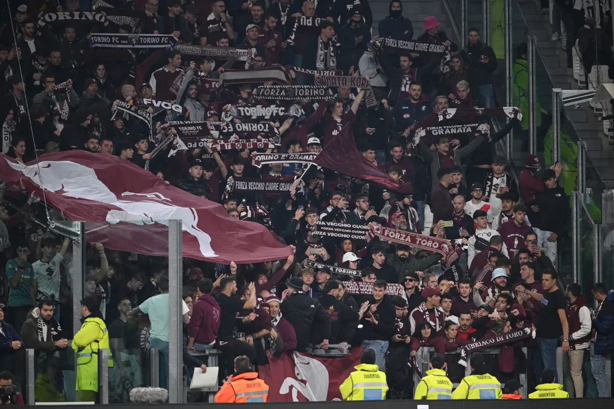 Pesan Tifosi Torino untuk Derby Turin Picu Ketegangan dengan Juventus - sumber: (footballitalia)