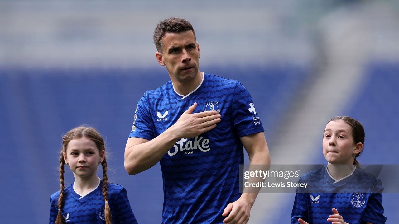 Seamus Coleman Menangis Saat Perpisahan di Everton
