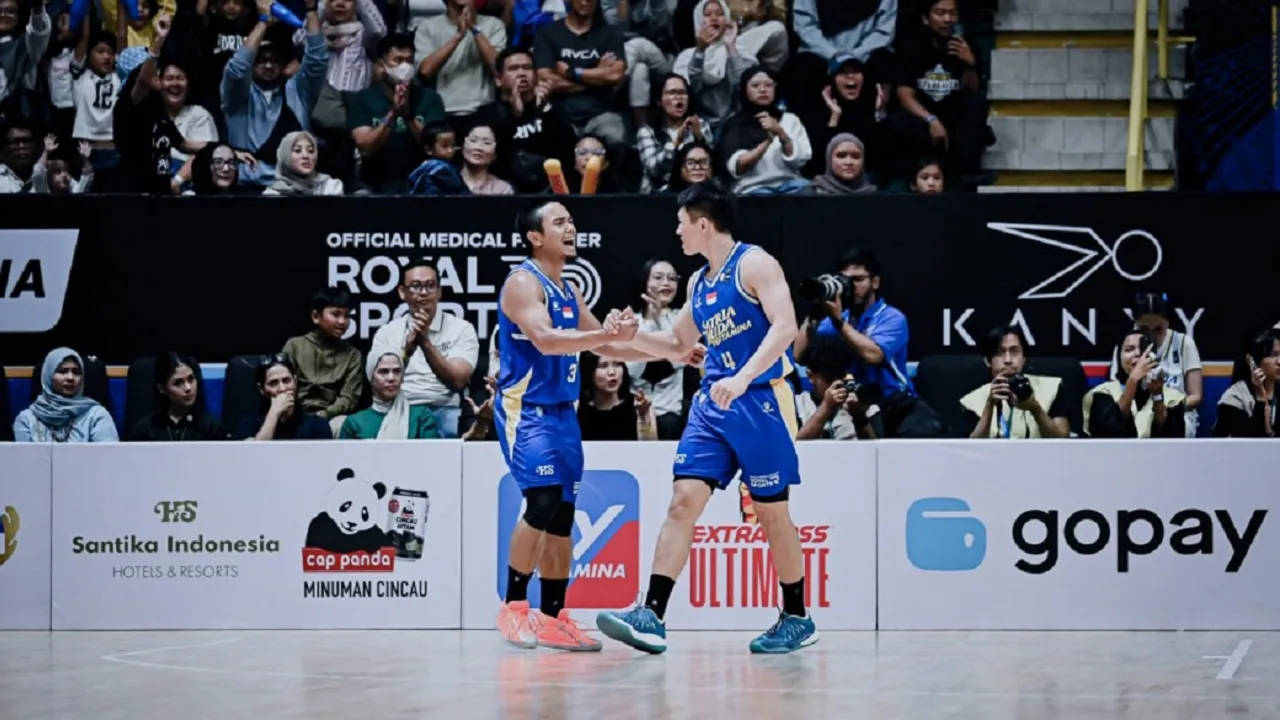 Yudha Saputera adalah pemain bertahan terbaik di IBL 2026.