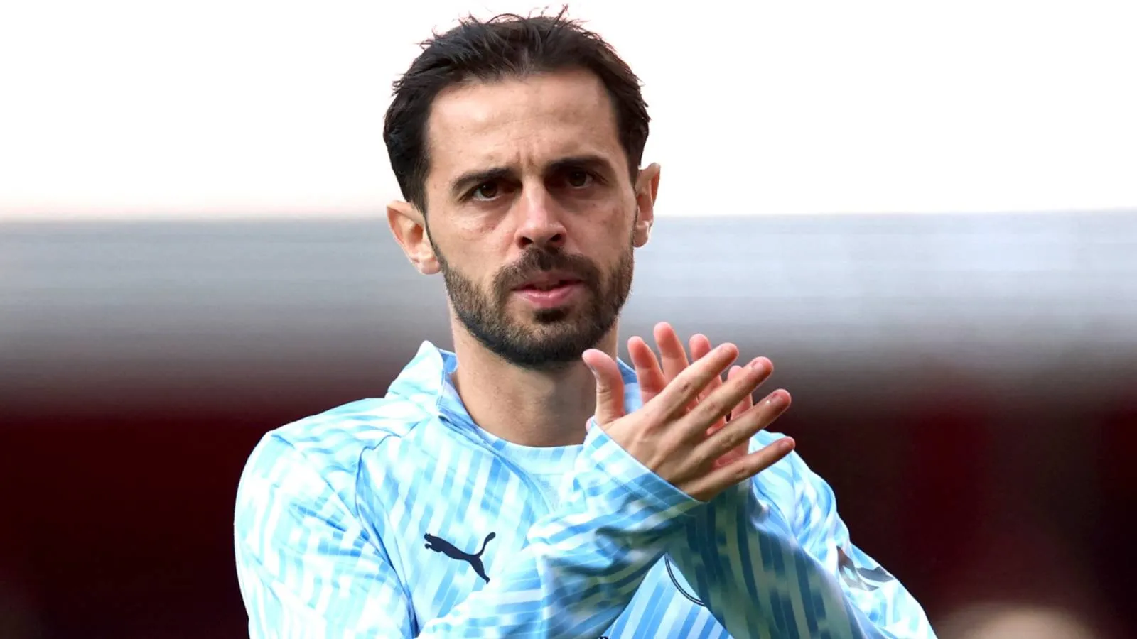 Bernardo Silva Sebut Anfield Sebagai Stadion Premier League dengan Atmosfer Terbaik - sumber: (givemesport)