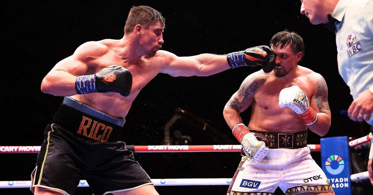 Frank Warren Usyk Harus Hadapi Satu Lawan Usai Kalahkan Rico - sumber: (secondsout)