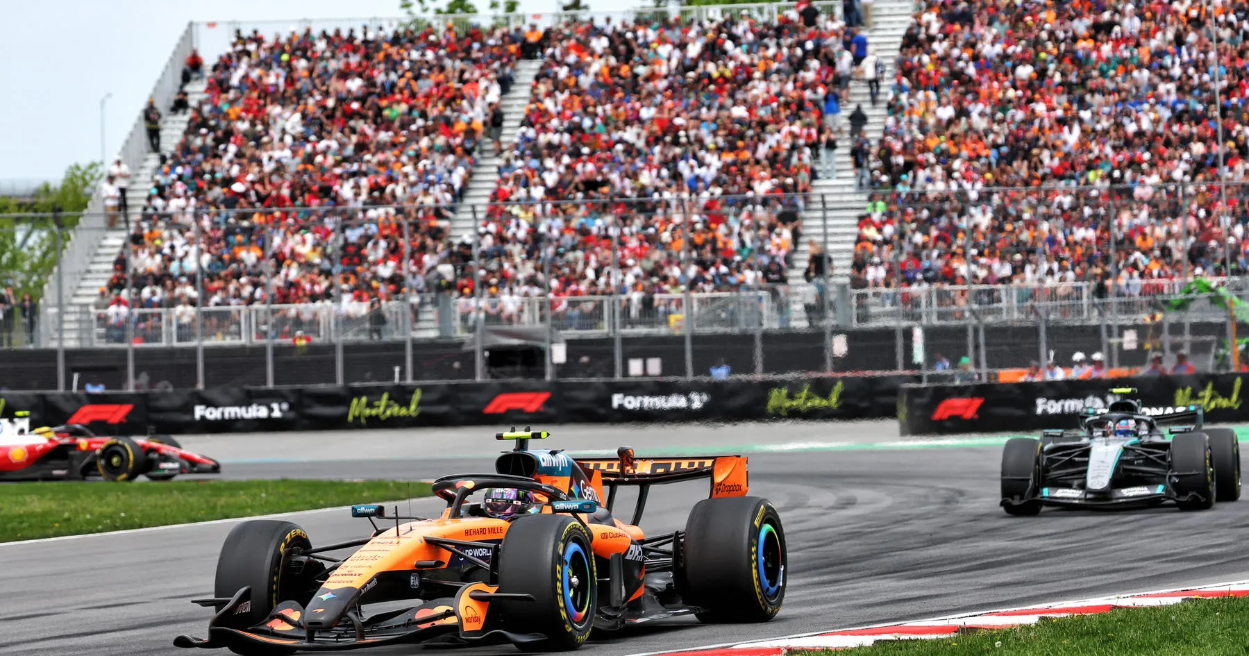 Lando Norris Manfaatkan Ketegangan Mercedes di Kanada - sumber: (racingnews365)
