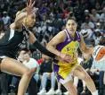 Los Angeles Sparks Taklukkan Las Vegas Aces 101-95