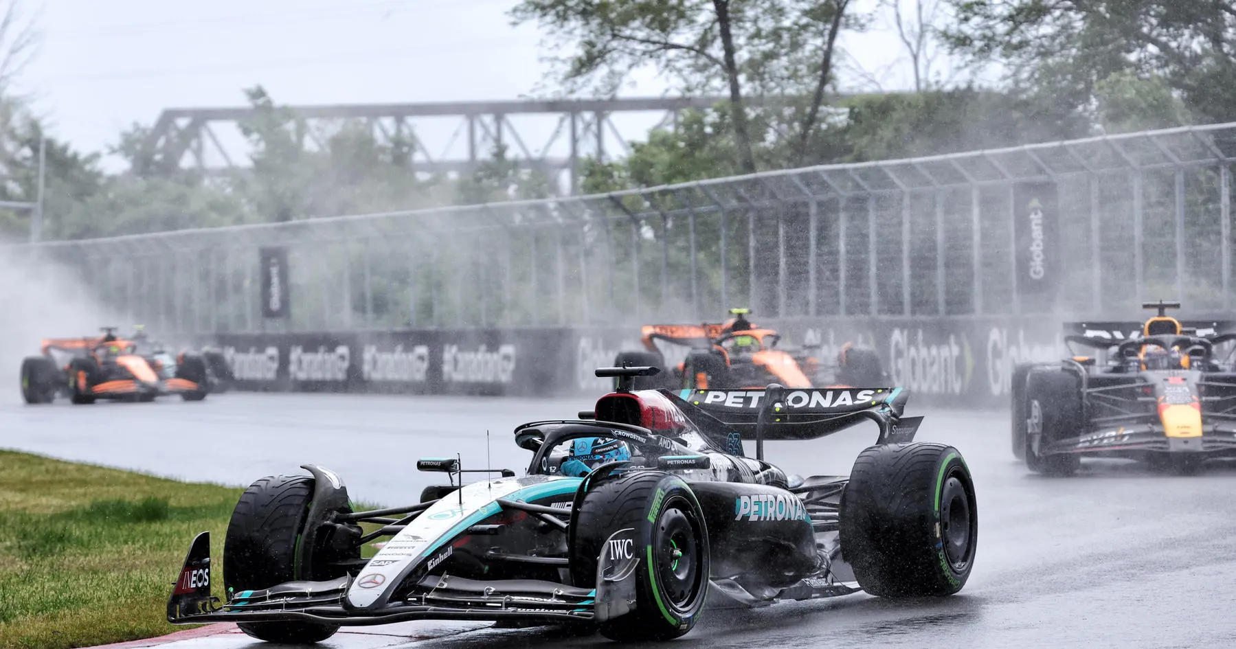 Pembalap F1 Diimbau Gunakan Ban Basah di GP Kanada - sumber: (racingnews365)