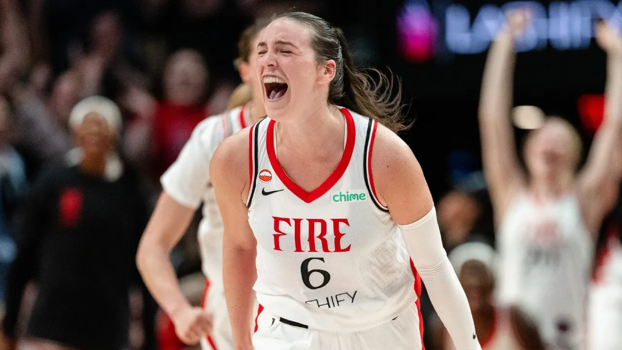 Pemain Portland Fire Bridget Carleton akan kembali diandalkan timnya untuk mendulang angka. (Foto: AP)