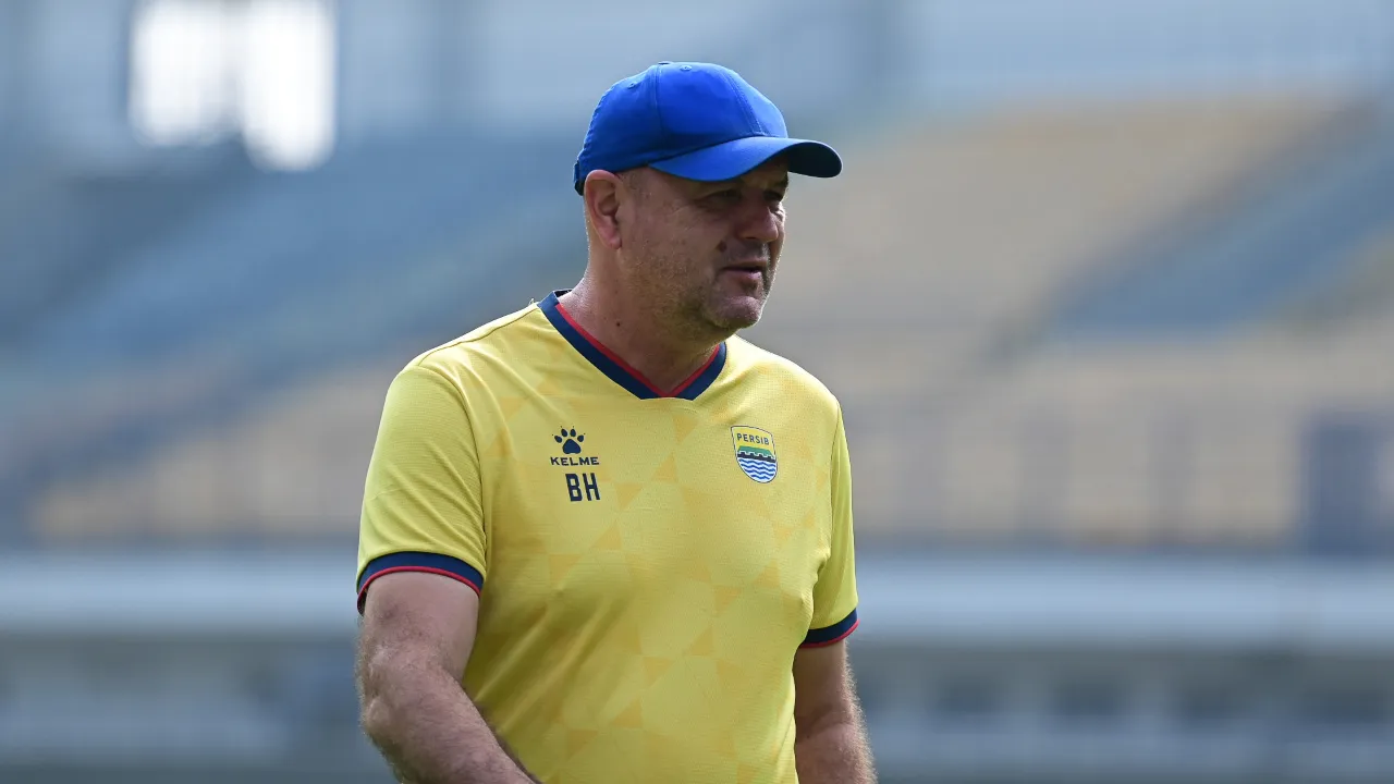 Pelatih Persib, Bojan Hodak