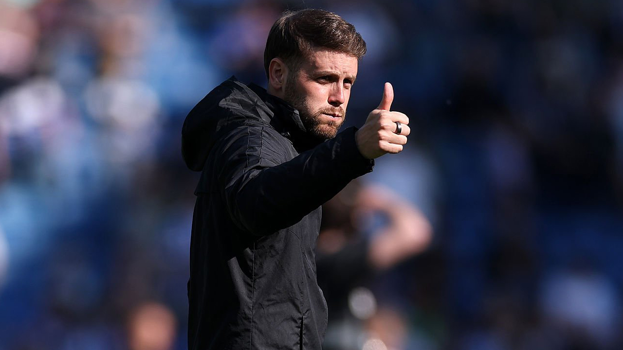 Fabian Hurzeler Bangga Brighton Lolos ke Eropa Meski Dibantai MU