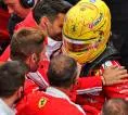 Hamilton Minta Ferrari Terus Berjuang Kejar Mercedes