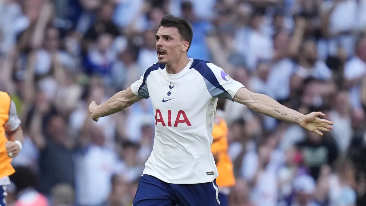 Joao Palhinha Bahagia Jadi Penyelamat Tottenham dari Ancaman Degradasi