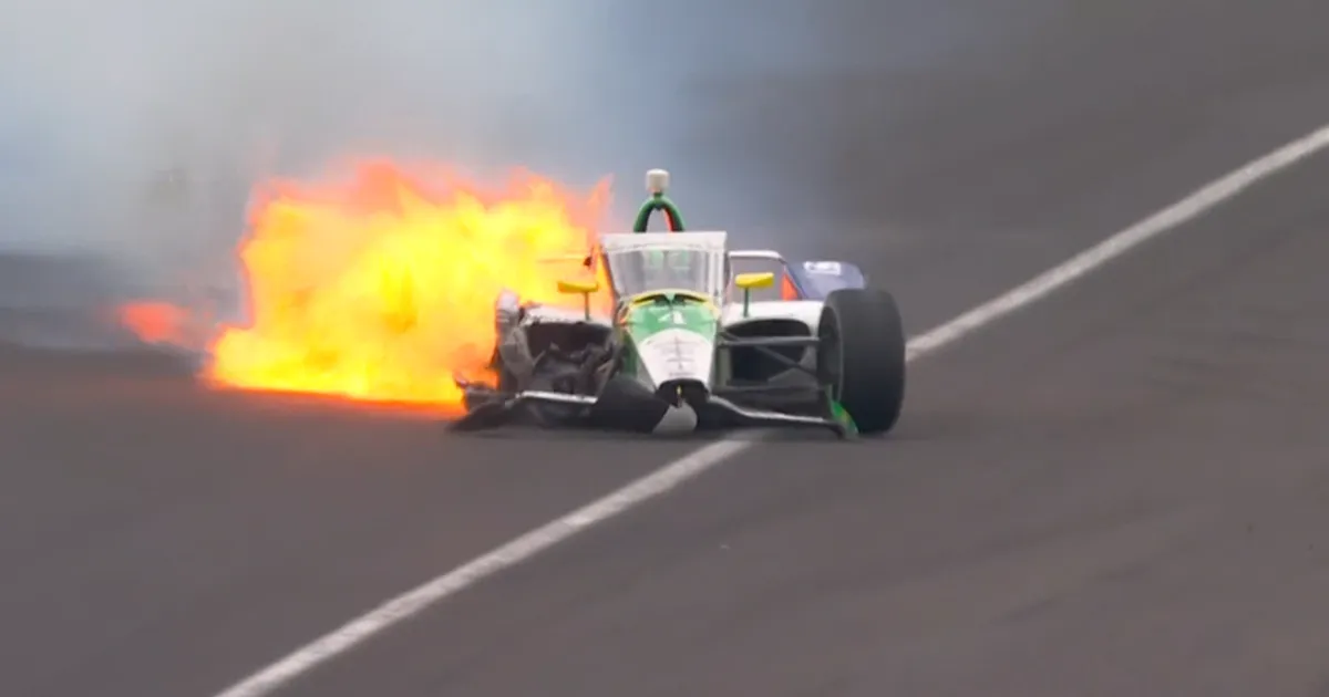 Kecelakaan Hebat Rookie Indy 500 Memicu Adu Cepat di Akhir - sumber: (racingnews365)
