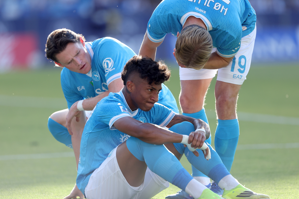 Krisis Cedera Napoli Memuncak Jelang Laga Final