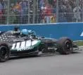 Lewis Hamilton Cetak Rekor Pribadi di Ferrari, Russell Bungkam